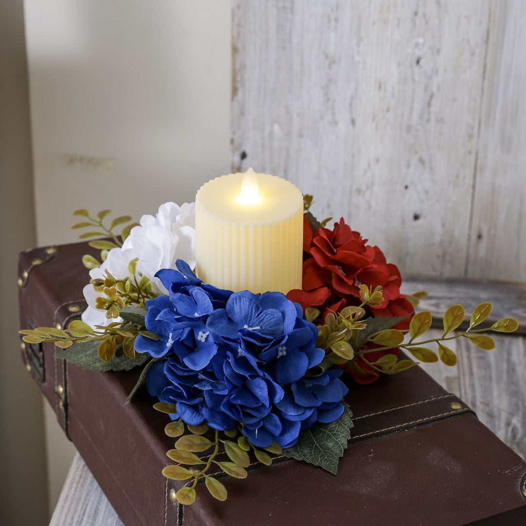 Unisex decorative candle plate with glass candle holder and artificial hydrangeas in country house style Bowlift