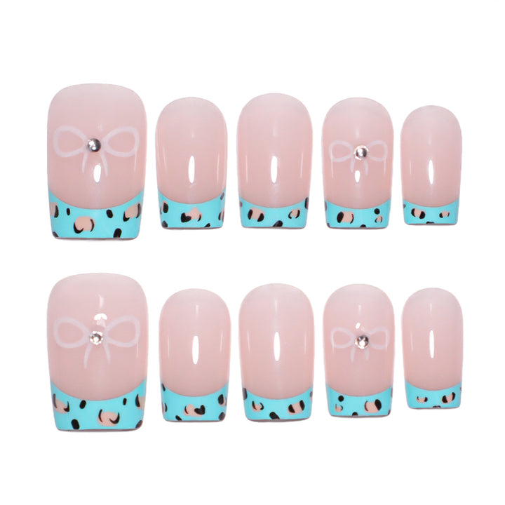 Artistic Accent Nails Bowlift