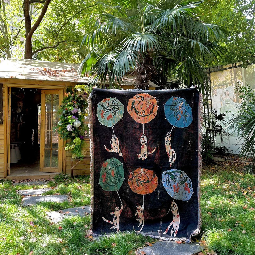 Artistic Zodiac-Themed Woven Blanket