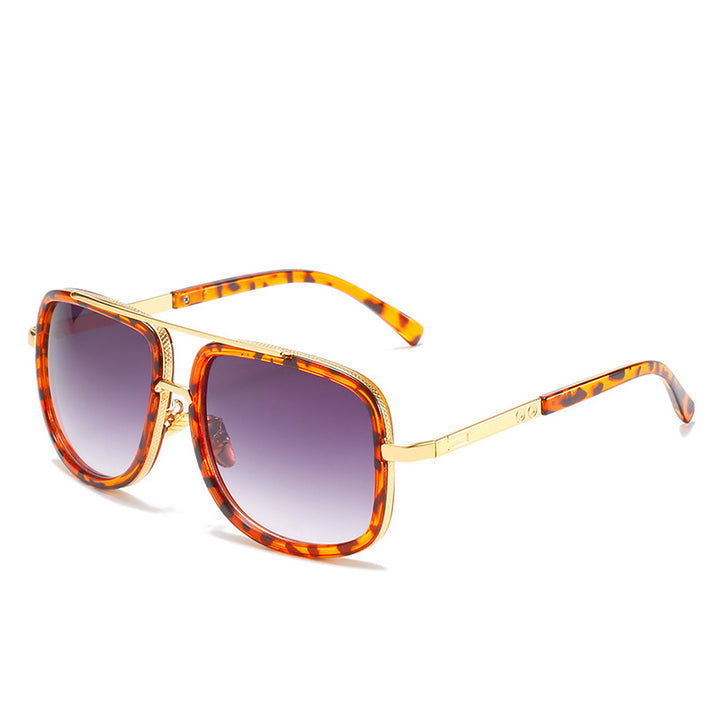 Ladies square sunglasses with luxurious accents Bowlift
