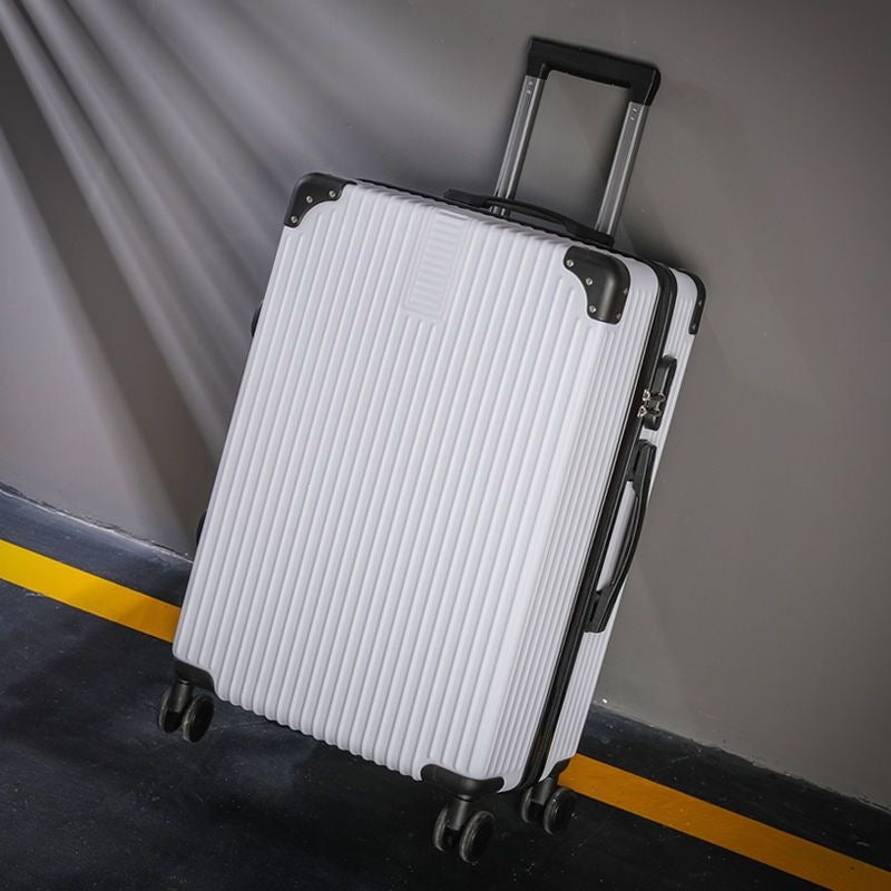 Hard Shell Suitcase With High Strength Material And TSA Lock Bowlift