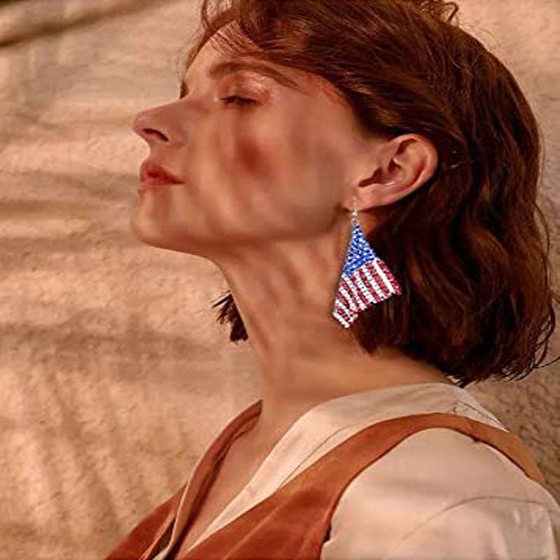 Ladies' long crystal mesh earrings with flag pattern and fishhook clasp Bowlift