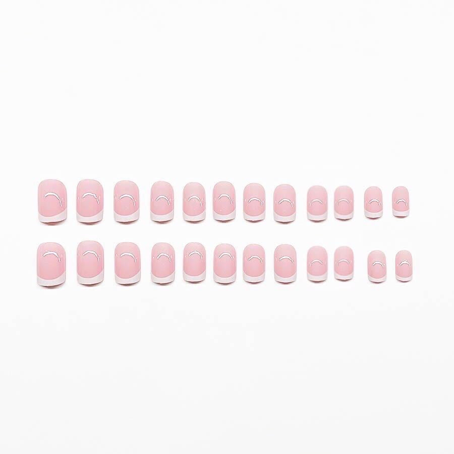 Elegant French Tip Nail Set Bowlift