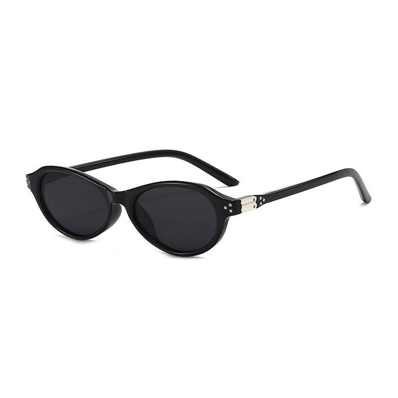 Vintage-Inspired Cat-Eye Glasses Bowlift