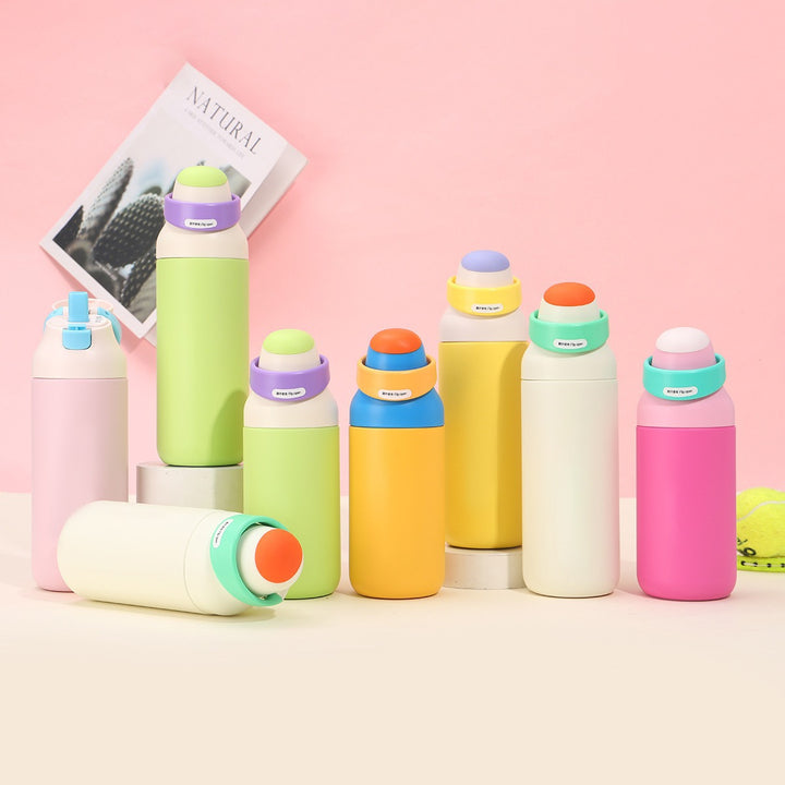 Women's insulated drinking bottle with ergonomic closure Bowlift