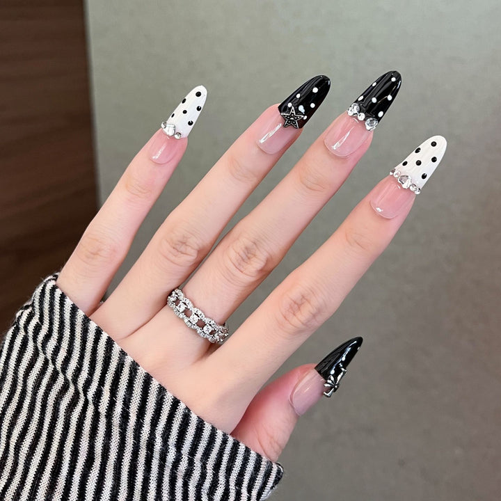 Elegant Decorative Press-On Nail Extensions Bowlift