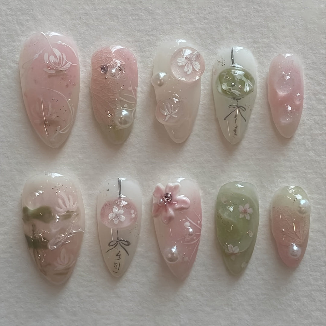 Floral Artistic Press-On Nail Set Bowlift