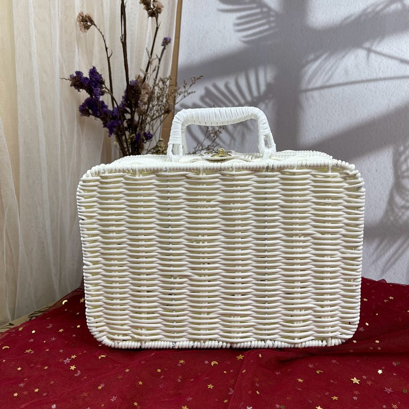 Ladies Basket Bag Bowlift