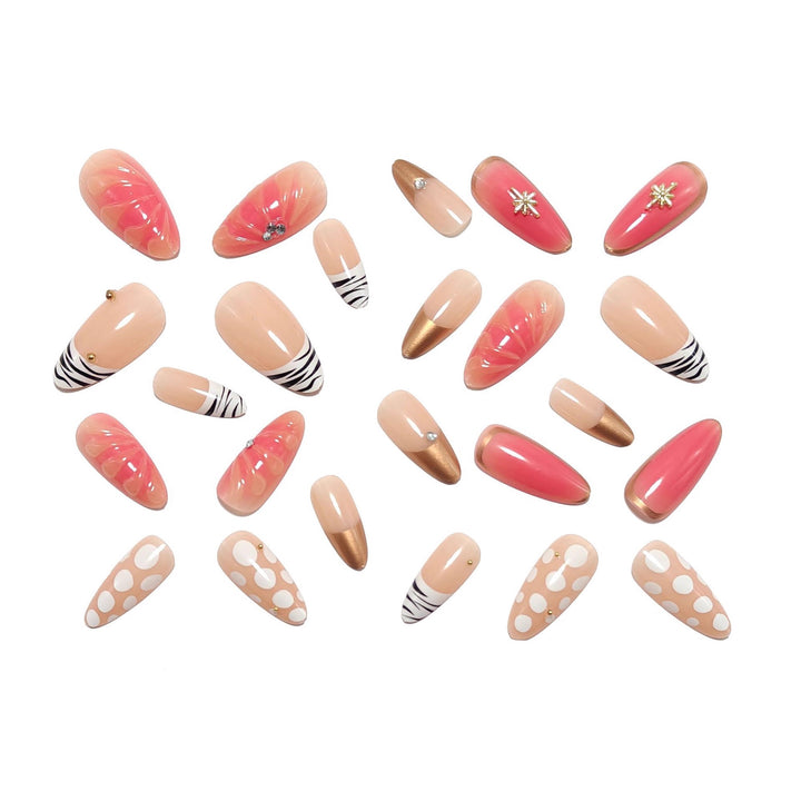 Artificial nails with luxurious decorations and elegant design Bowlift