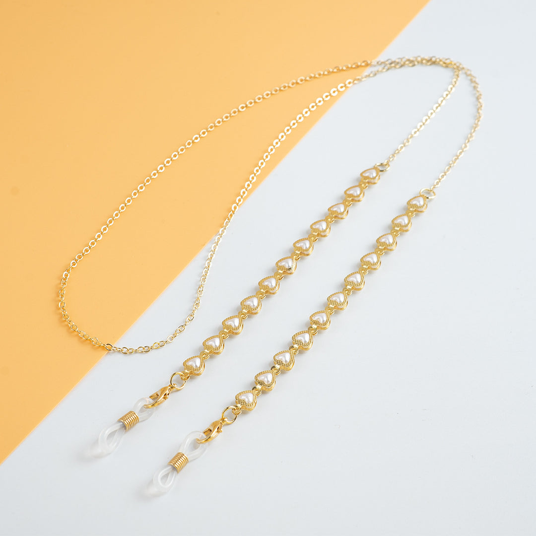 Elegant Pearl-Linked Eyewear Chain Bowlift