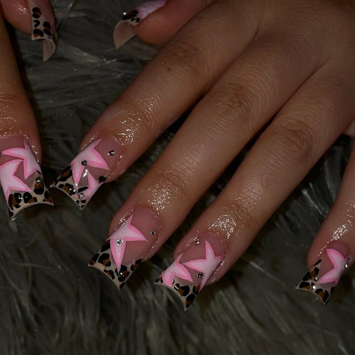 Glamorous Star-Accented Press-On Nail Art Bowlift