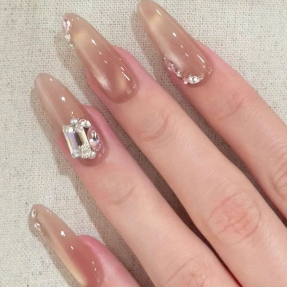 Elegant Nail Care Bowlift