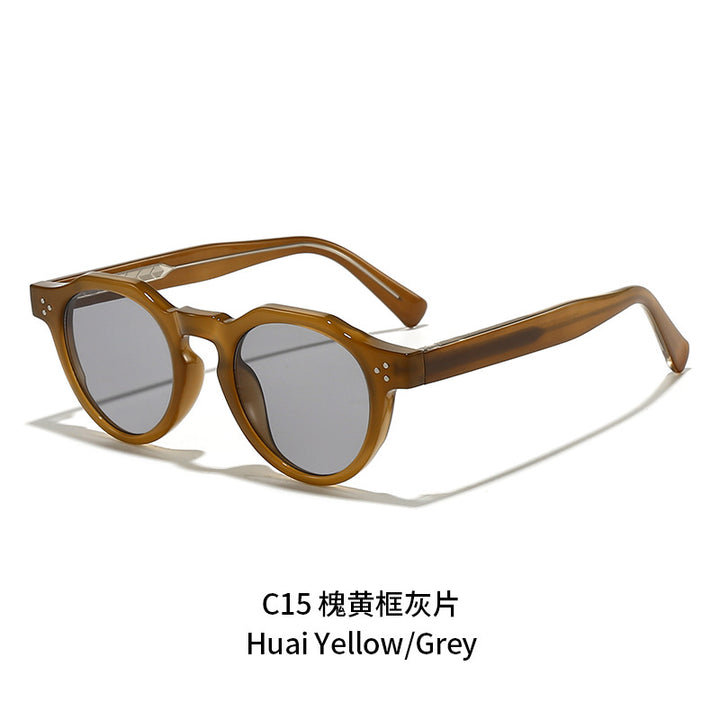 Ladies fashionable sunglasses in unique retro style Bowlift
