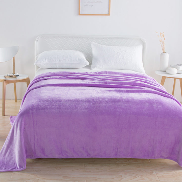 Women's elegant blanket Bowlift
