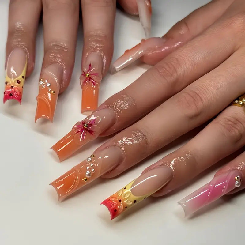 Artistic Floral Press-On Nail Extensions Bowlift 1787913766