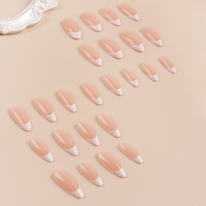 French Tip Nail Art Bowlift