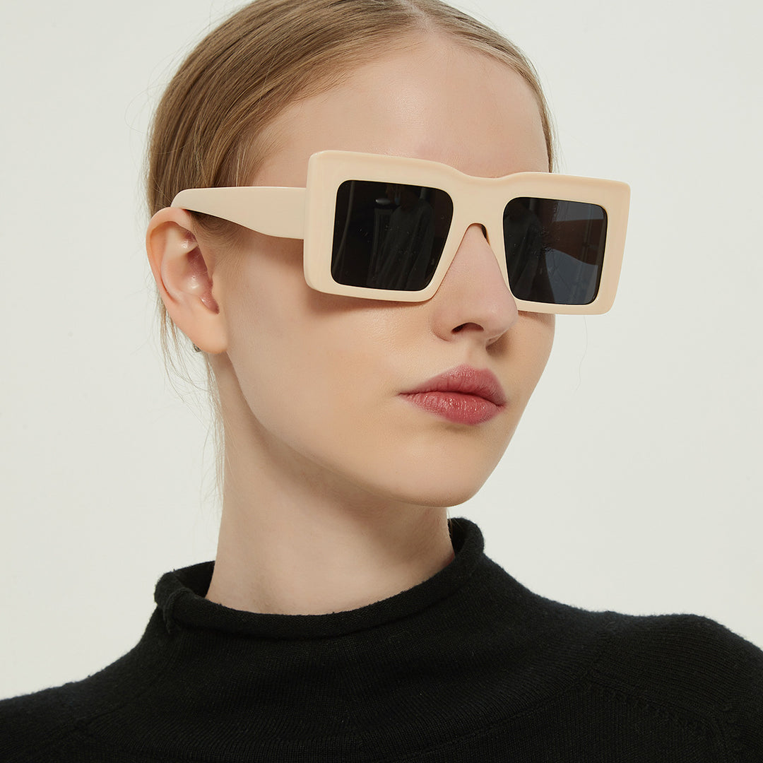 Women square sunglasses with transparent frame and UV protection Bowlift