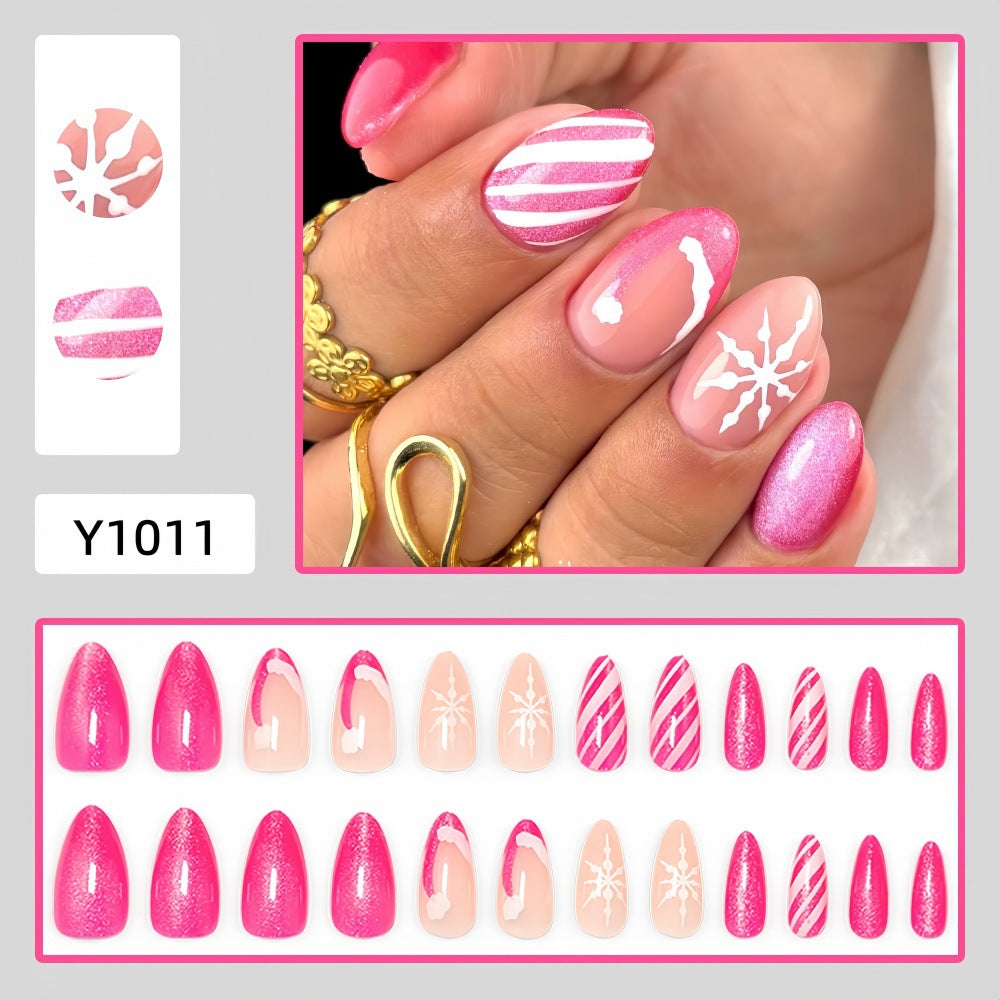 Nail art set with Creative Winter Design Bowlift