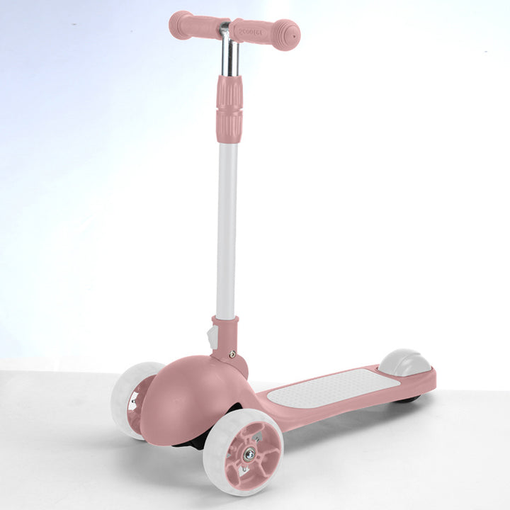Smooth-Riding Three-Wheel Kick Scooter Bowlift
