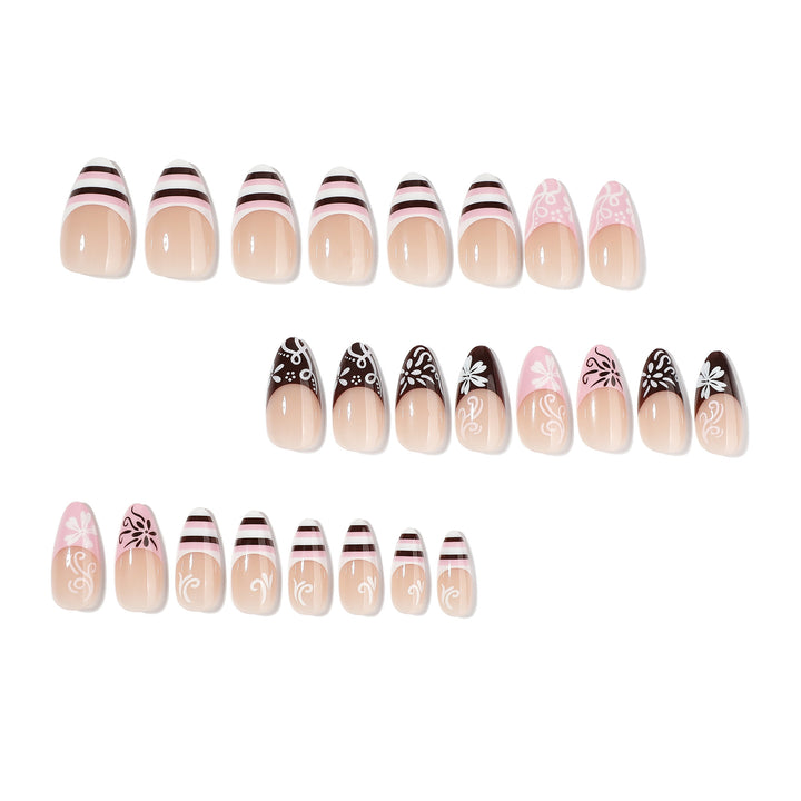 Artful stiletto nails with attractive patterns Bowlift