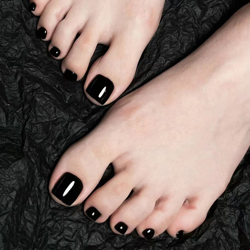 Nail Art Set with Elegant Designs Bowlift