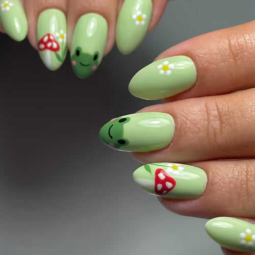 Whimsical Nature-Themed Nail Art Bowlift