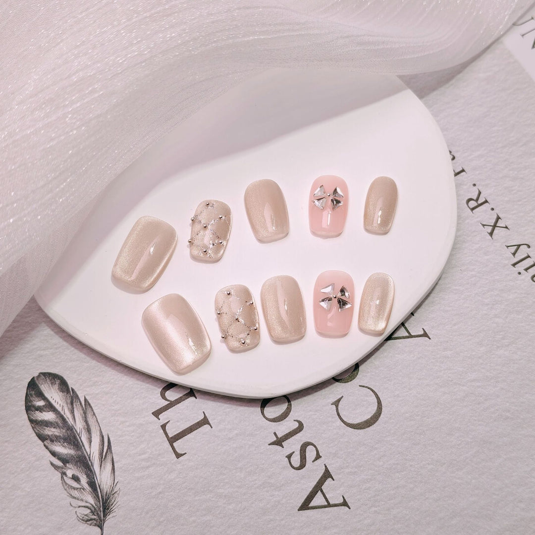 Elegant French Tip Press-On Nails Bowlift