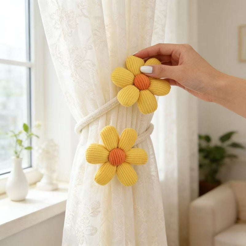 Decorative curtain holder Bowlift