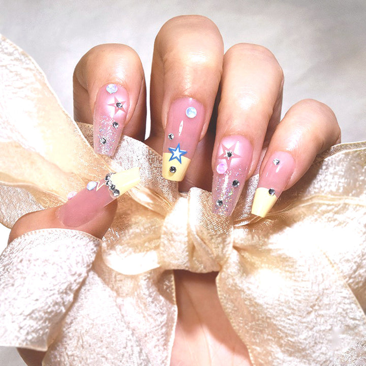 Festive Candy Cane Themed Press-On Nail Set Bowlift