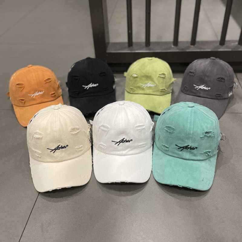 Unisex Distressed Denim Adjustable Cap Bowlift