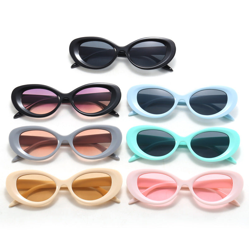 Women's elegant retro sunglasses with UV protection Bowlift