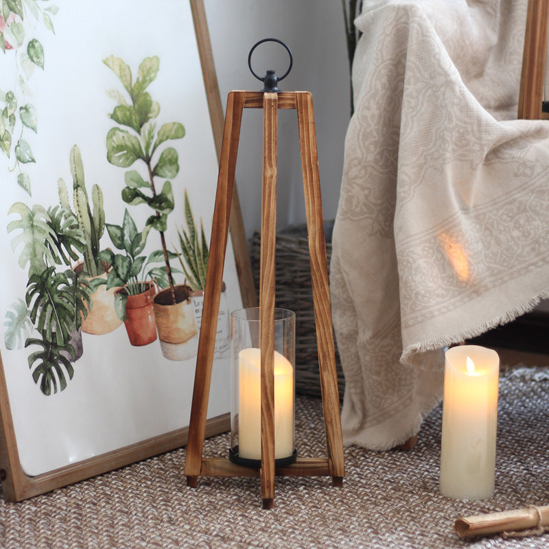 Elegant lantern made of wood and glass Bowlift