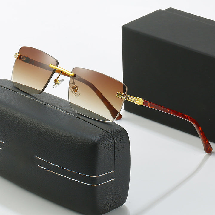 Women elegant sunglasses with stylish metal frame Bowlift