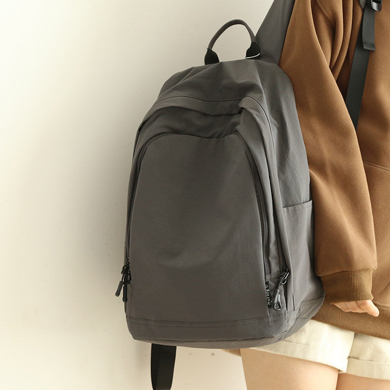 Practical everyday backpack with reinforced bottom and versatile compartments Bowlift