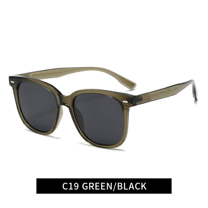 Women's fashionable sunglasses in elegant oversized design Bowlift