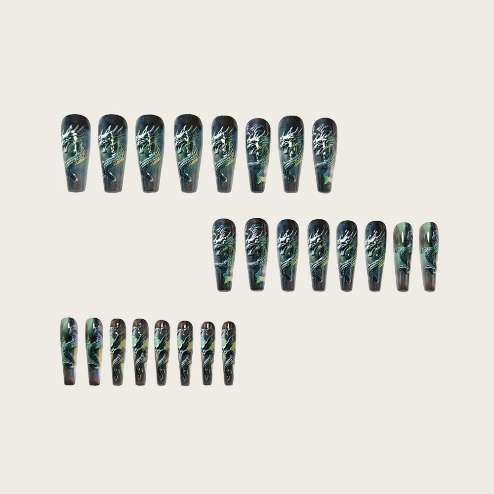 Artificial nails with impressive dragon relief Bowlift