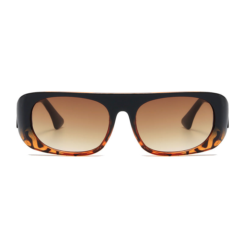 Women's stylish sunglasses in elegant shield design Bowlift