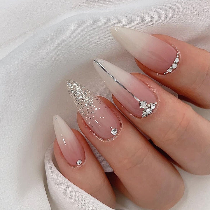 Glamorous Press-On Nail Collection Bowlift