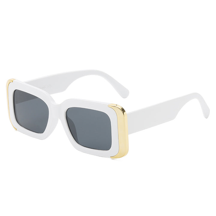 Women Oversized Sunglasses in Modern Animal Print Design Bowlift