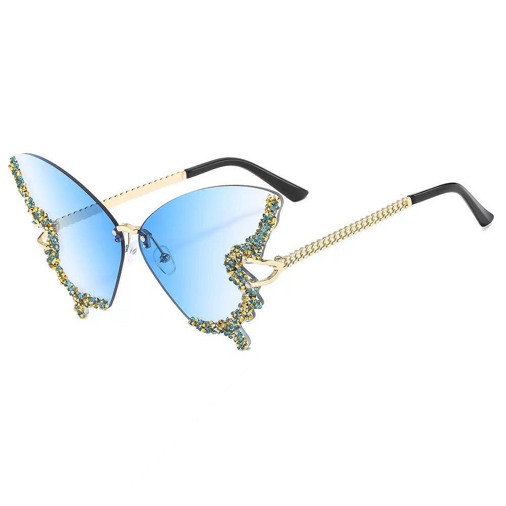 Women extravagant wing sunglasses Bowlift
