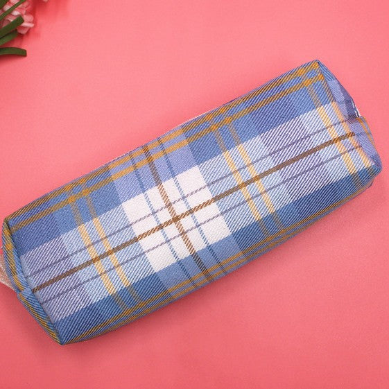 Textured Plaid Pencil Case Bowlift