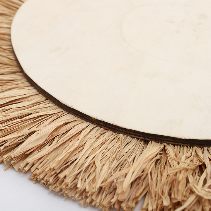 Decorative wall mirror with natural rattan frame Bowlift