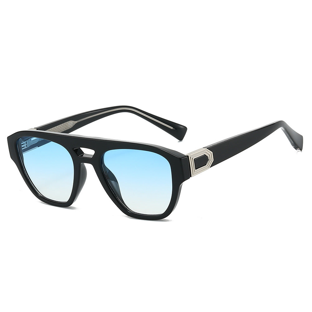 Ladies Designer Sunglasses with modern, angular frame and gradient Bowlift