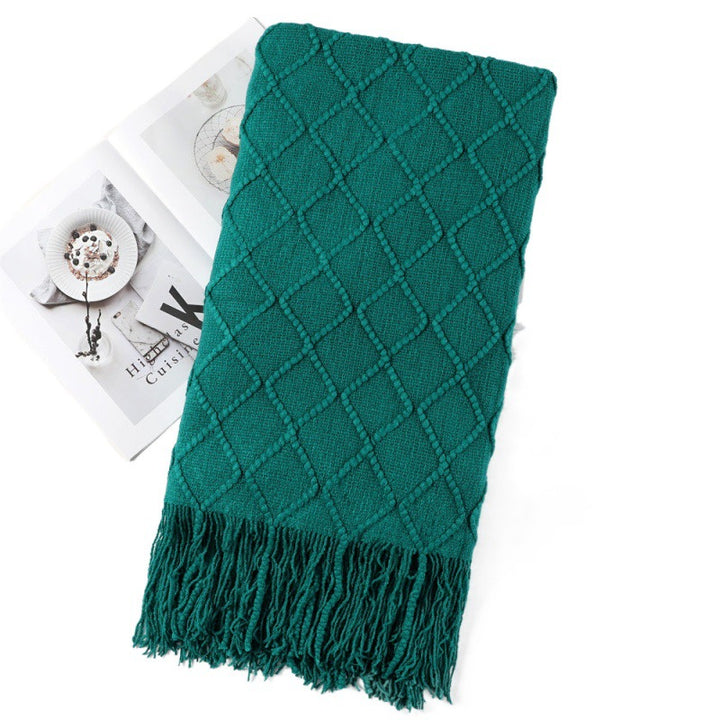 Women's elegant and cozy throw blanket with decorative pattern Bowlift