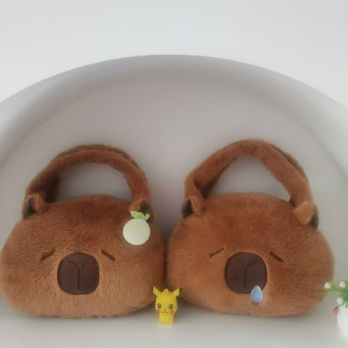 Plush handbag in cute bear design Bowlift