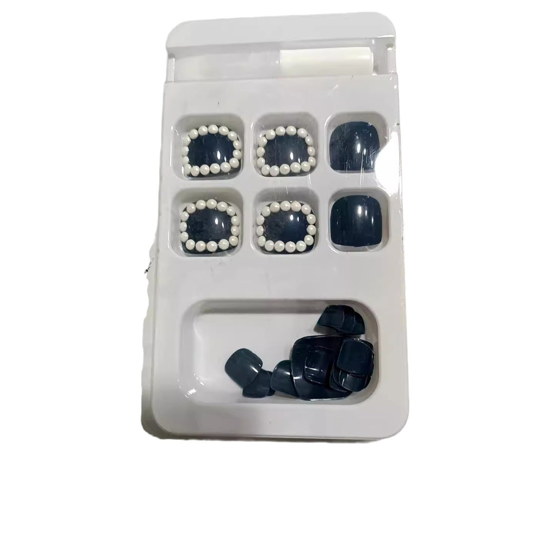 Decorative Press-On Nail Set with Pearl Accents Bowlift