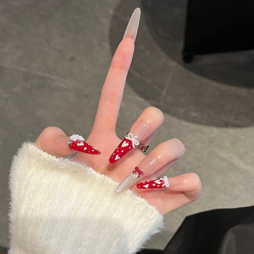 Romantic Heart-Themed Press-On Nail Extensions Bowlift