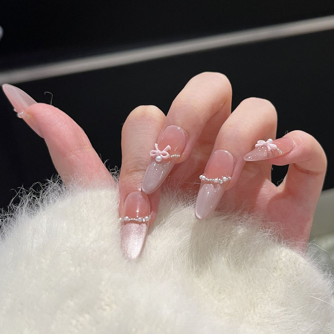 Elegant Decorative Stiletto Press-On Nails Bowlift