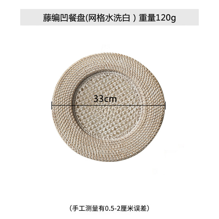 Ladies' round serving platter made of hand-woven natural material Bowlift