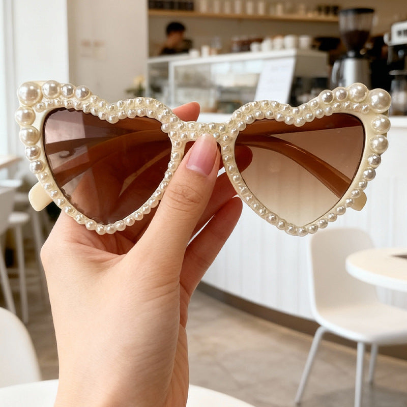 Heart-Shaped Pearl-Detail Sunglasses Bowlift